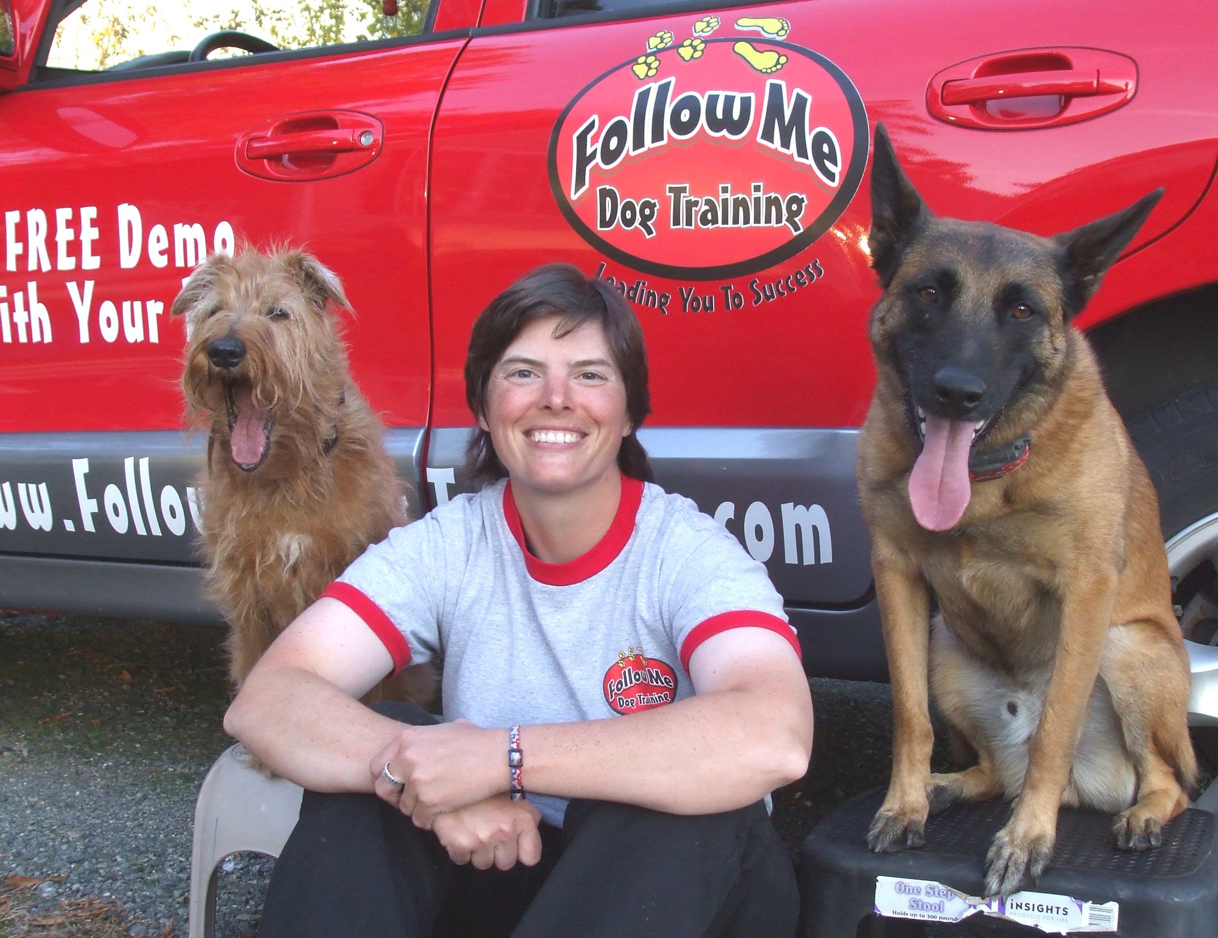 Renée with trained dogs